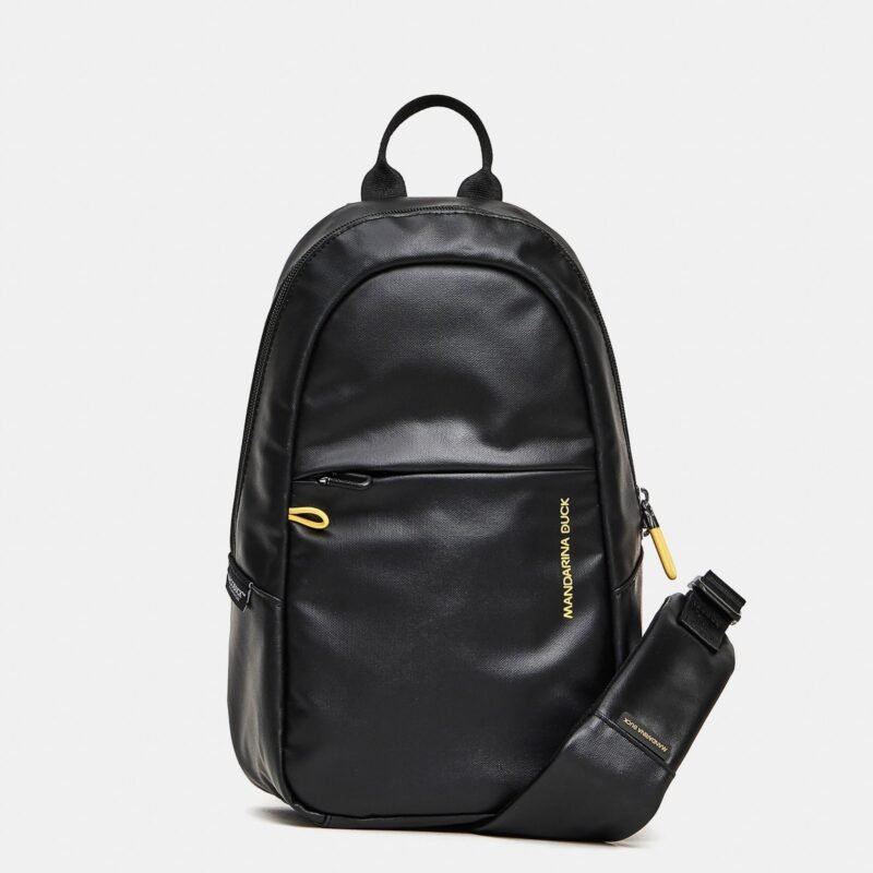 Vertical crossover backpack