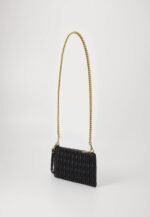 Clutch / Crossbody chain bag