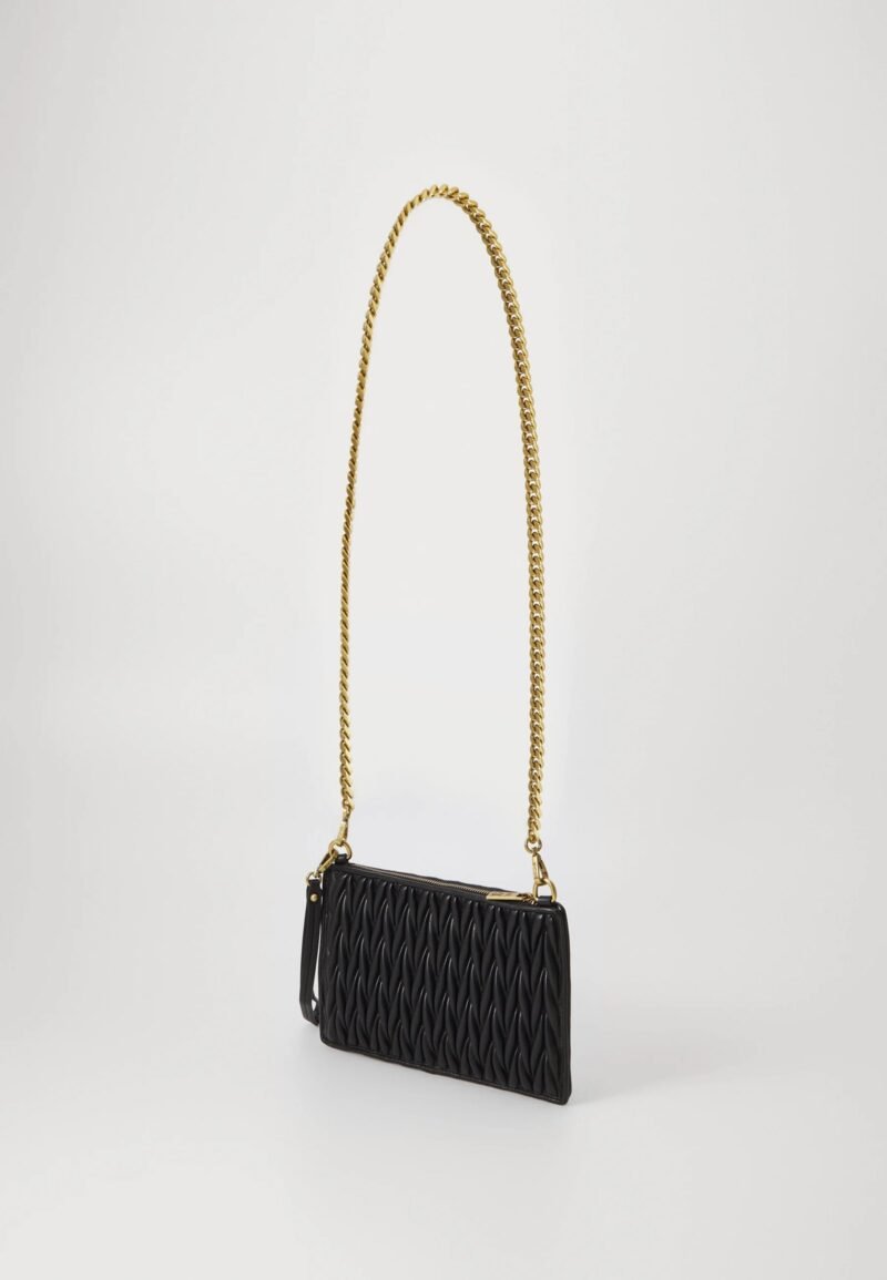 Clutch / Crossbody chain bag