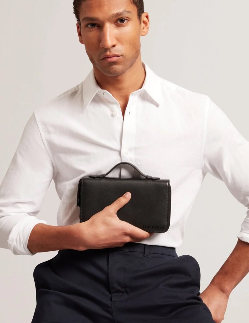 CARRLO Double zip leather travel pouch
