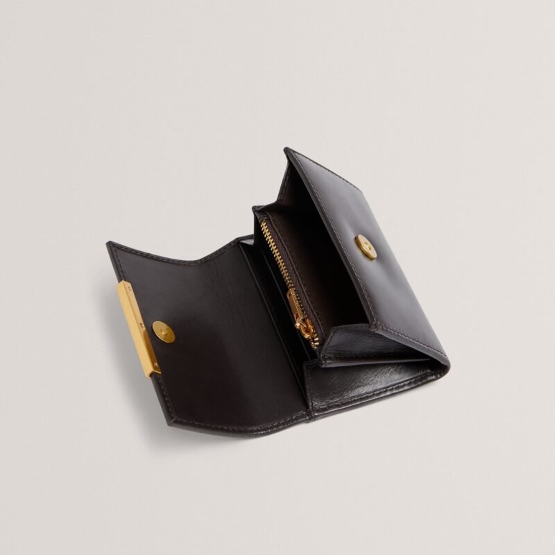 TASHI Herringbone Canvas Small Bar Detail Purse