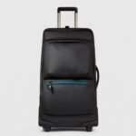 Duffle Bag with wheels