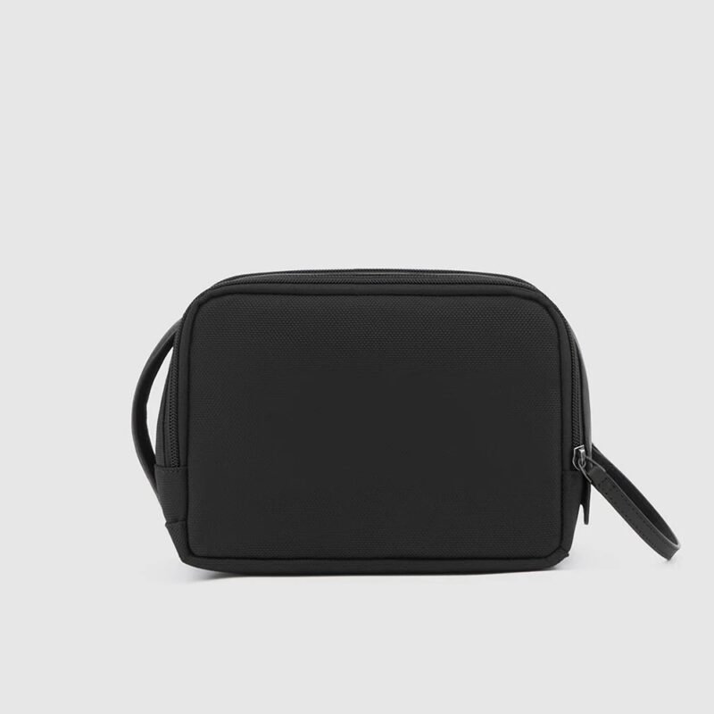 Toiletry bag with two dividers