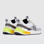 Sneakers in recycled materials