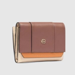 Women’s trifold leather wallet