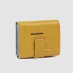 Pocket trifold wallet with money pocket