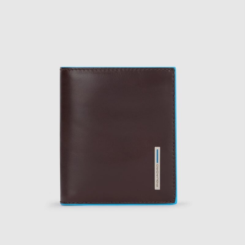 Vertical men’s leather wallet with coin pocket