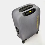 LUGGAGE COVER M