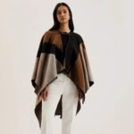 SUFFIA Colour Block Draped Buckle Poncho