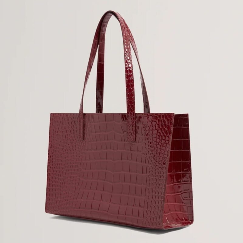 WELONA Elongated Croc Icon Bag