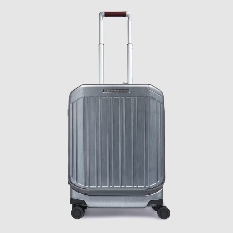 Cabin suitcase with front pocket for laptop