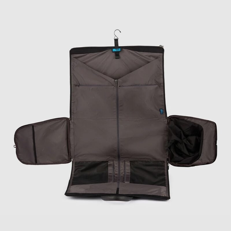 Garment hanging  Duffel bag
