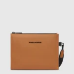 Wristlet clutch bag