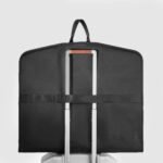 Folding garment bag