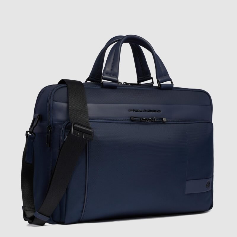 Laptop bag 15,6" with water resistant front pocket