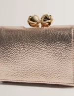 ROOSA Rose Clasp Small Trifold Leather Purse