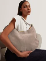 AMMILIA Slouchy Leather Hobo Bag Bar Detail