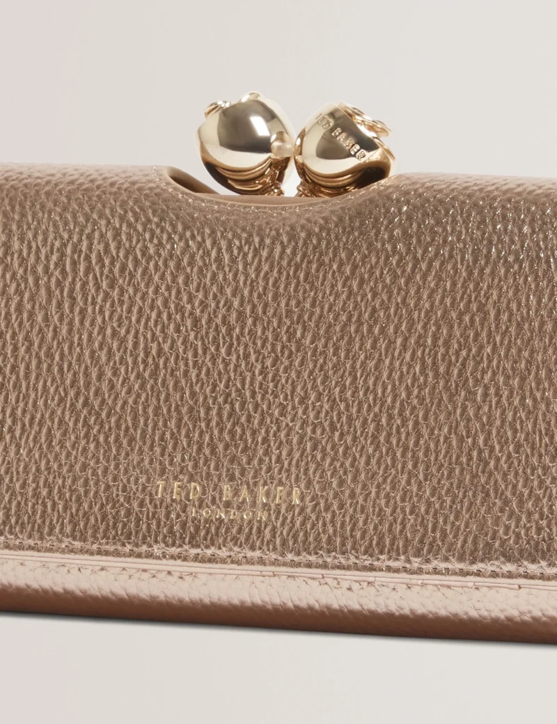 ROOSALI Rose Clasp Large Bifold Leather Purse