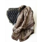 Silk scarf 70x70 Geo print
