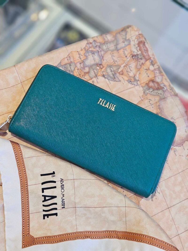 Zip-around woman Wallet