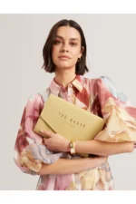 CRINKIE Crinkle Envelope Clutch Icon Bag